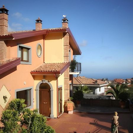 זפראנה אטניאה Villa Hirschen מראה חיצוני תמונה